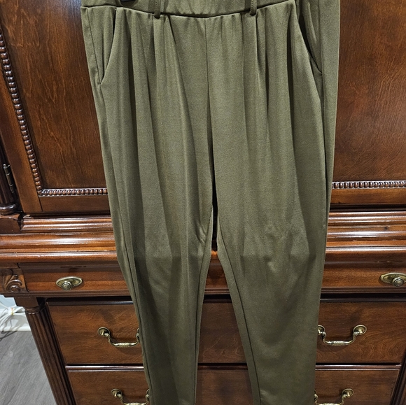 Chic Me Pants Outfit - Picture 5 of 7